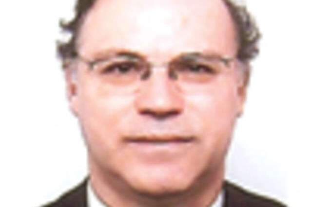 &quot;As escolas t&ecirc;m de se adaptar com maior rapidez&quot;