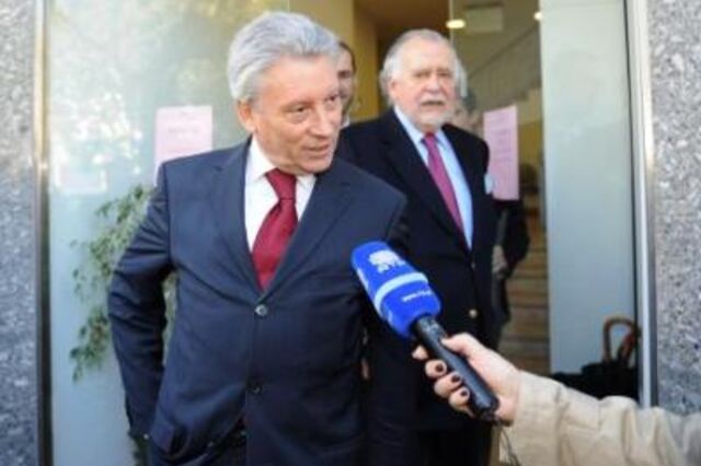 Defesa de Jos&eacute; Penedos diz que &quot;est&aacute; tudo esclarecido&quot;