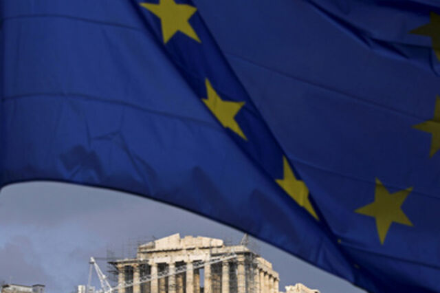 União Europeia congela activos de 18 pessoas por “apropriação indevida de fundos estatais ucranianos”