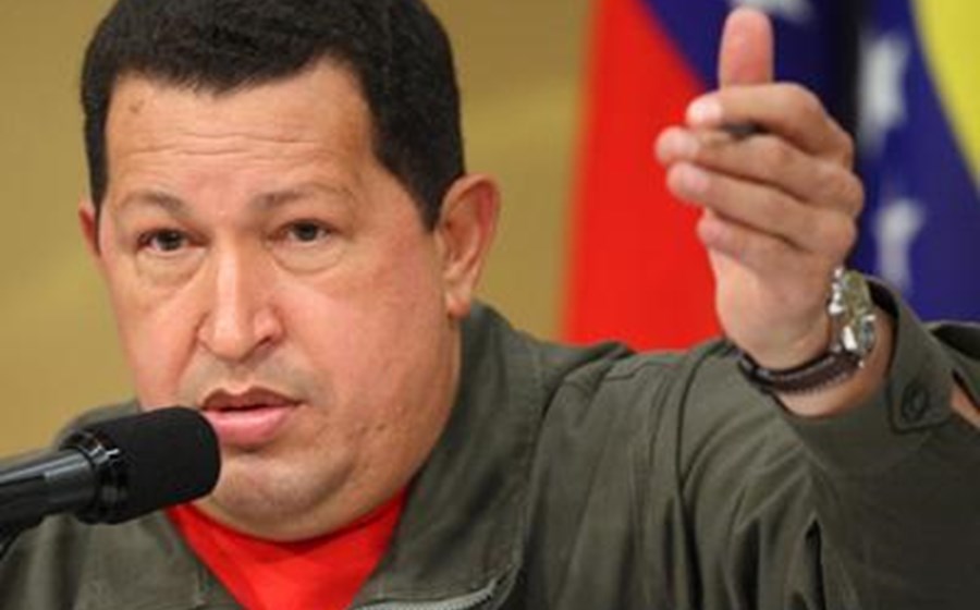 Hugo Ch&aacute;vez anuncia aumento de 25% do sal&aacute;rio m&iacute;nimo na Venezuela