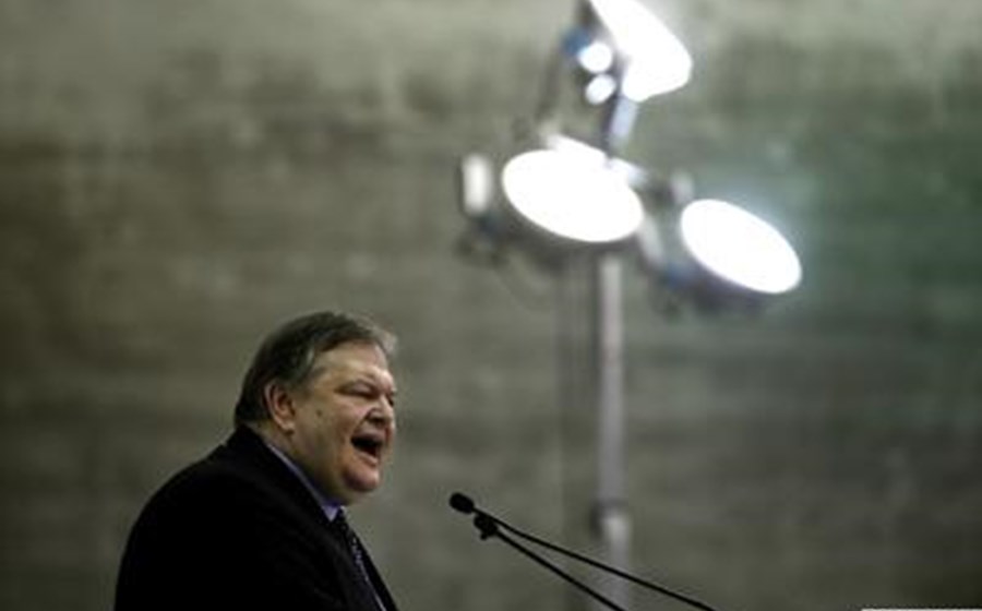 Venizelos em dia de derrota: &quot;Hoje &eacute; um dia particularmente doloroso&quot;