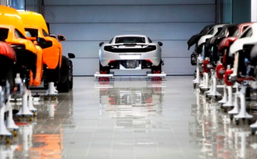 McLaren d&aacute; passo de gigante para concorrer com a Ferrari e Lamborghini