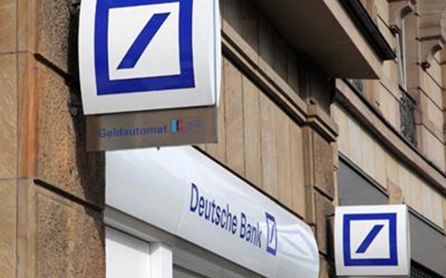 Deutsche Bank corta remunera&ccedil;&atilde;o da administra&ccedil;&atilde;o em 19%