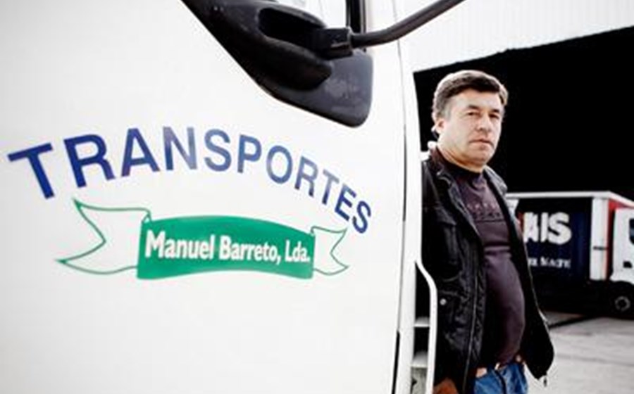 Transportes Manuel A. Barreto - Um &quot;bom patr&atilde;o est&aacute; no terreno&quot;