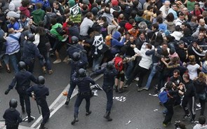 Manifestações violentas em Espanha contra a austeridade