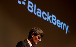 Fabricante do BlackBerry dispara 10% após Goldman rever estimativas para a empresa