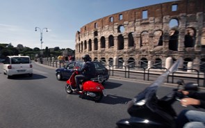 Coliseu de Roma procura patrocinadores