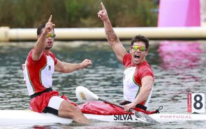 A medalha de prata de Emanuel Silva e Fernando Pimenta
