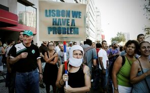 Milhares de pessoas protestaram em Lisboa contra a austeridade