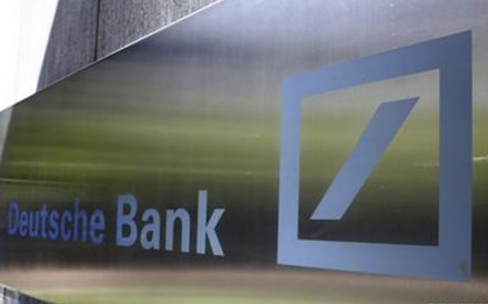 As 30 melhores acções dos EUA para o Deutsche Bank