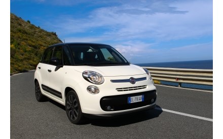 Fiat 500 L - Pequeno familiar