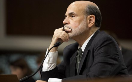 Bernanke admite “moderar” programa de estímulos no final de 2013