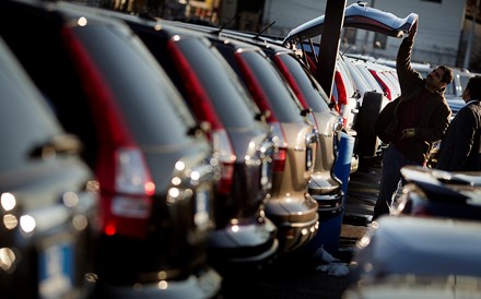 O imposto sobre os automóveis vai aumentar ou não?