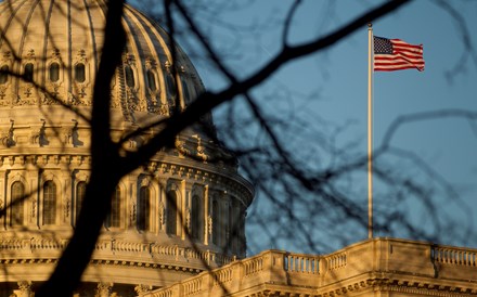 Polícia de Washington diz não haver ameaça pública depois de disparos no Capitólio