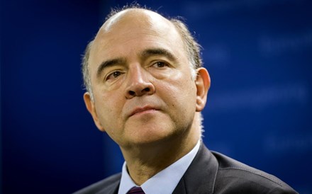 Moscovici não comenta detenção de José Sócrates, mas não vê ameaça para o sistema democrático