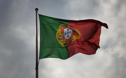 Commerzbank recomenda aproveitar descida dos juros para vender dívida portuguesa