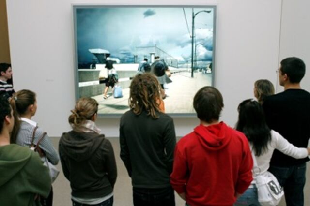 Deutsche Bank for&ccedil;a o encerramento do Guggenheim em Berlim 