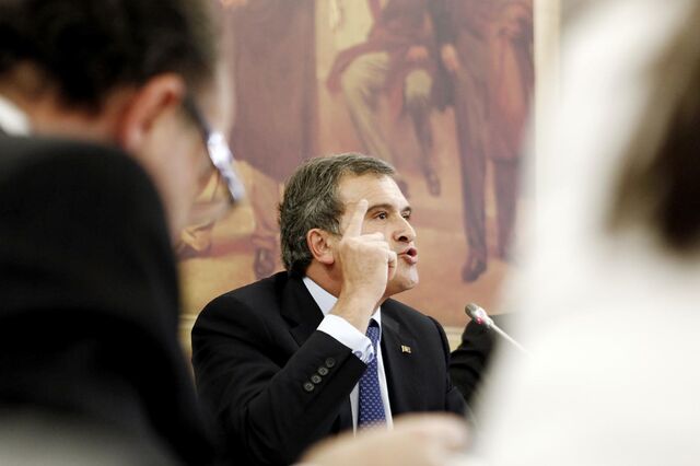 Venda abortada do Efisa obriga a novo concurso