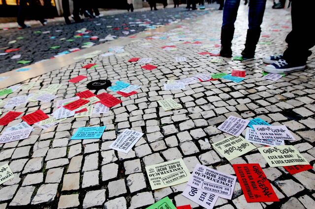 Despedimentos, horários, serviços mínimos: as mudanças que a greve geral quer travar