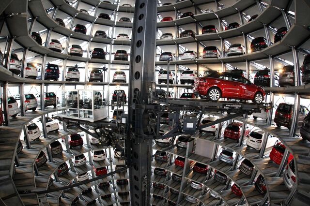 Vendas de automóveis na UE caem 1% em fevereiro