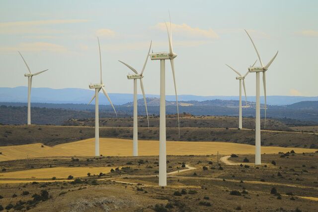 Associações apelam a maior aposta nas energias renováveis em Portugal em 2018