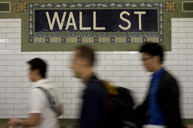 Wall Street em subida livre com banca a ajudar