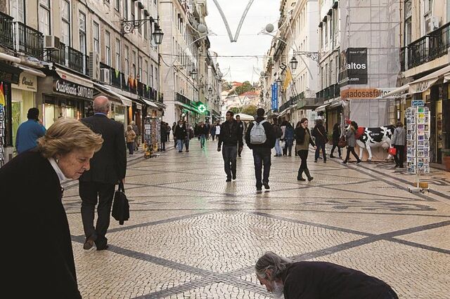 INE: austeridade somou pobres e deixou-os ainda mais pobres