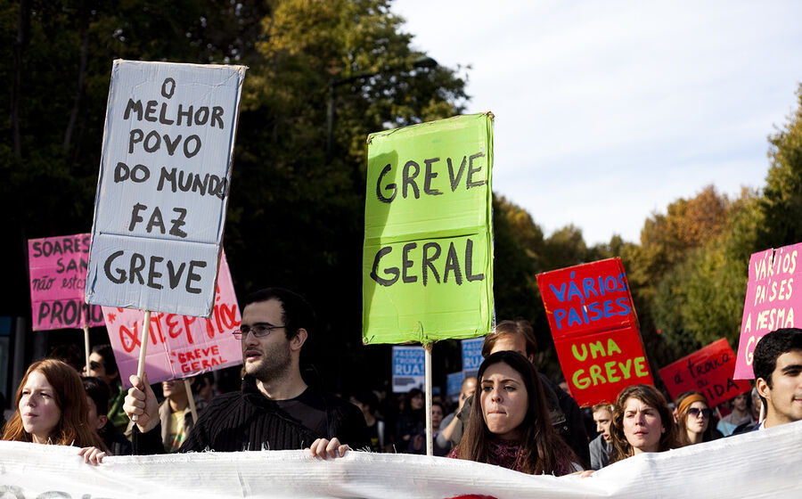 As duas centrais sindicais já avançavam para uma paralisação conjunta desde o programa de ajustamento.