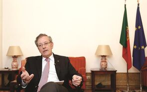 secretario estado almeida henriques
