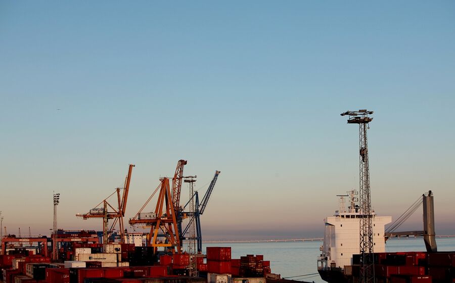 porto exportações PIB economia consumo