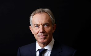 Brexit: Blair e Major dizem que projeto de Johnson é 'vergonhoso'