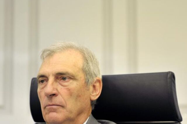 Presidente do CES quer solução com partidos europeístas