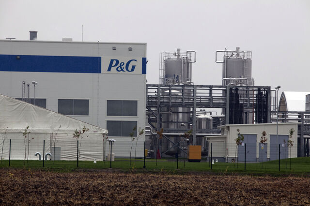 Procter & Gamble sobe 2% com plano de reorganização