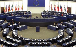 Parlamento Europeu rejeita proposta de orçamento comunitário para os próximos sete anos