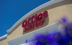 OfficeMax e Office Depot confirmam planos de fusão