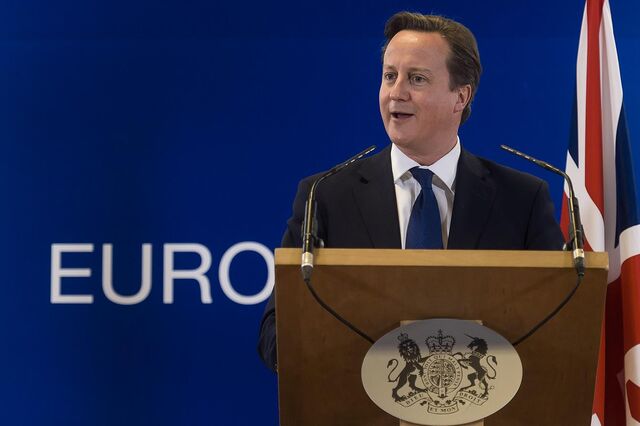 Cameron propõe que G7 discuta expulsão da Rússia do G8