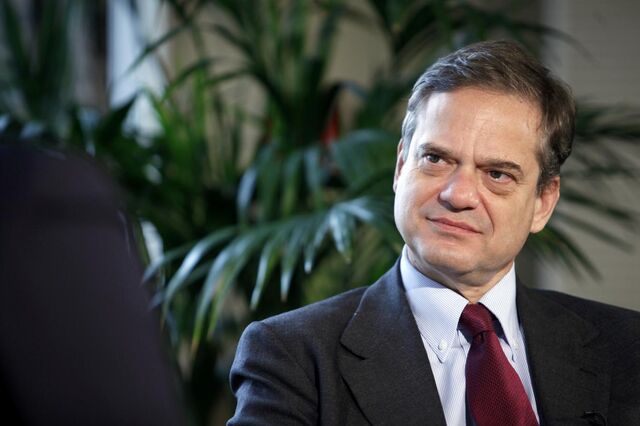 Bini Smaghi nega que se possa afastar hipótese de guerra cambial