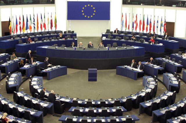 Parlamento Europeu propõe sistema misto de pensões
