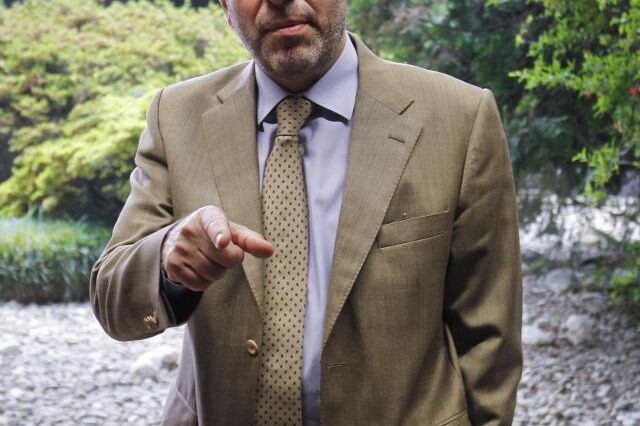 Crato garante exames na data prevista