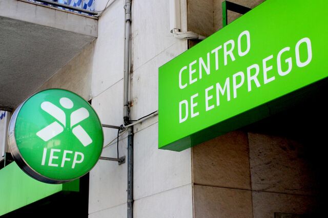 Desempregados inscritos no IEFP baixam 16% no arranque do ano