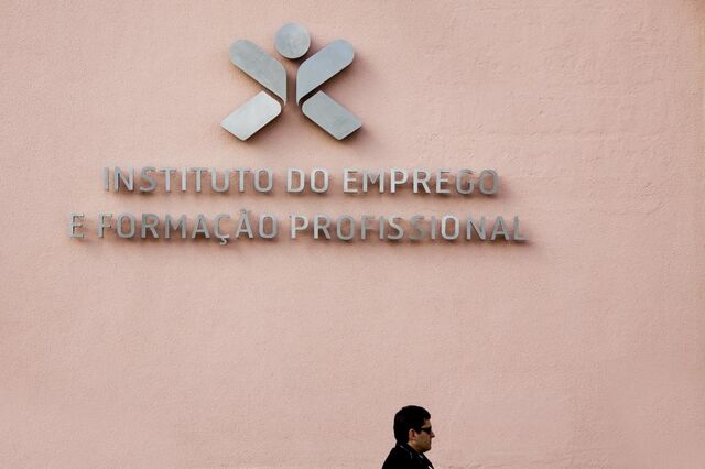PS acusa IEFP de distorcer concursos para directores
