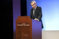 10 - Bernard Arnault, França, 29 mil milhões de dólares