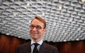 Weidmann rejeita compra de obrigações mesmo que os preços no consumidor comecem a cair