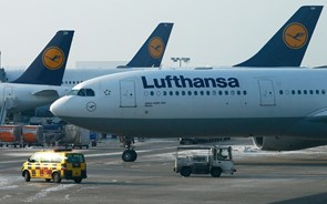 Lufthansa cancela todos os voos de Portugal na terça-feira