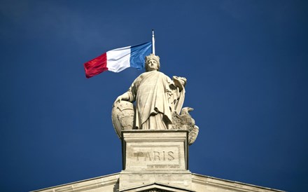 Economia francesa acelera em Junho 