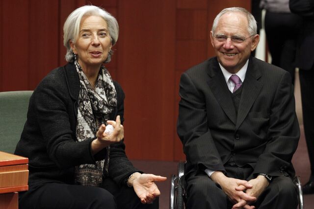 Schäuble rejeita proposta do FMI sobre a Grécia para período de carência até 2040