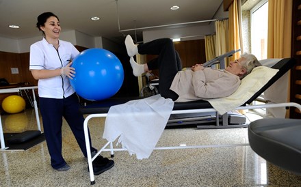 Em Viana, os doentes ganham saúde a fazer pães com manteiga