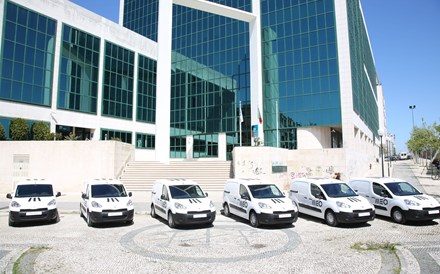 Peugeot Portugal entrega encomenda de 450 Partner Furgão à PT