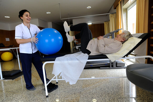 Em Viana, os doentes ganham saúde a fazer pães com manteiga