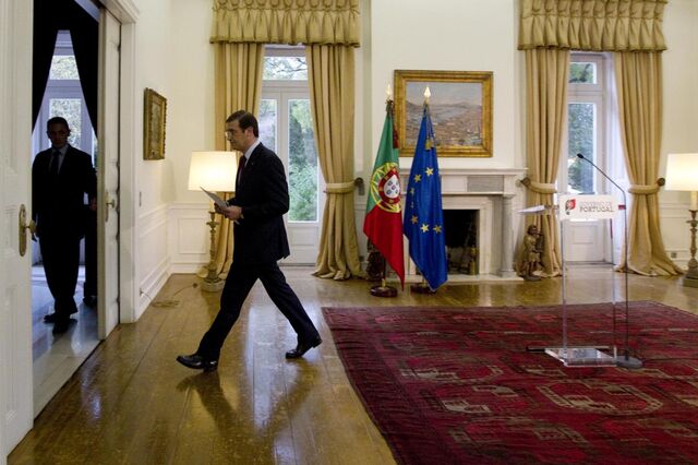 Passos recusa novos aumentos de impostos e avança com medidas de forte contenção da despesa pública